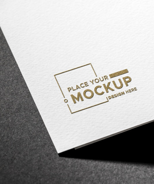 Free White Close-Up Business Card Mock-Up Psd