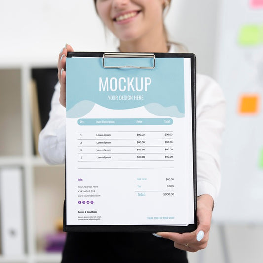 Free Woman Holding A Blue Mock-Up Clipboard Psd
