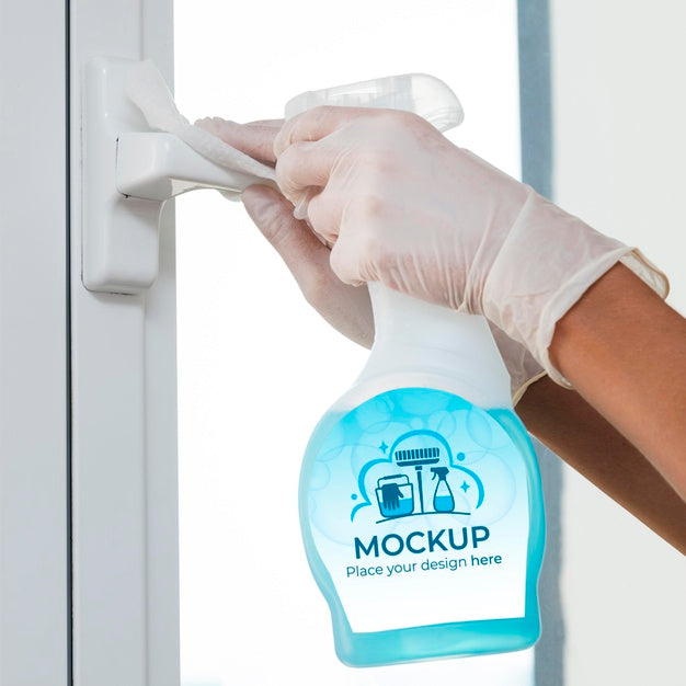 Free Woman Holding A Cleaning Product With Mock-Up Packaging Psd