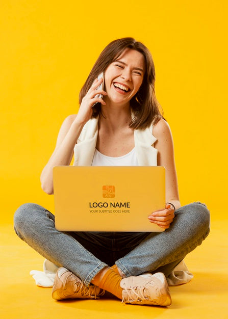Free Woman With Laptop Mock-Up Psd