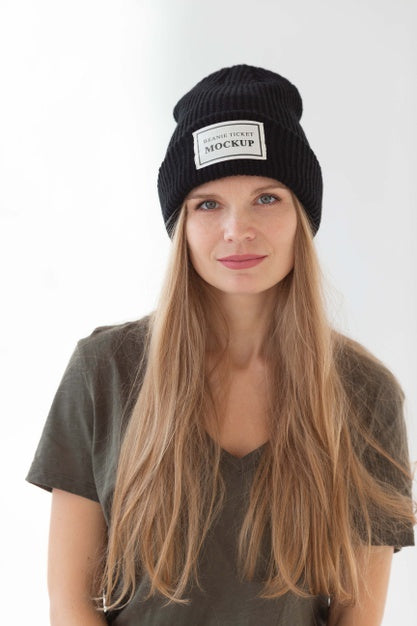 Free Young Woman Wearing Beanie Mockup Psd
