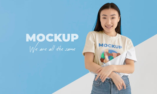 Free Young Woman With T-Shirt Mock-Up Psd